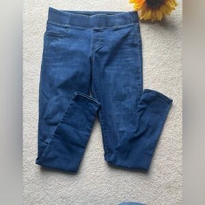 Old Navy Rockstar Mid-Rise Skinny Jeans | Size 6 Regular